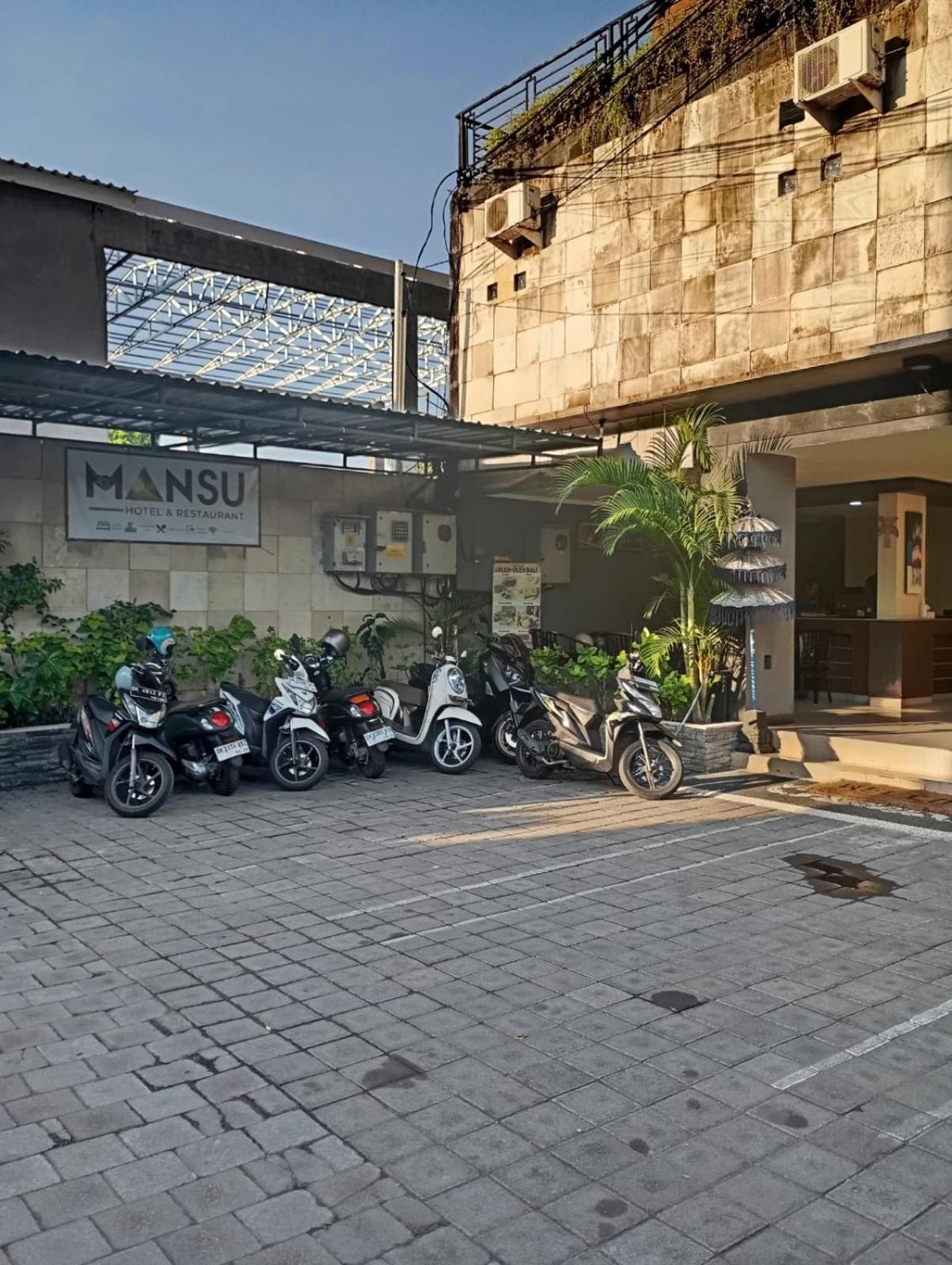 Mansu Hotel And Spa Legian Kuta  Luaran gambar
